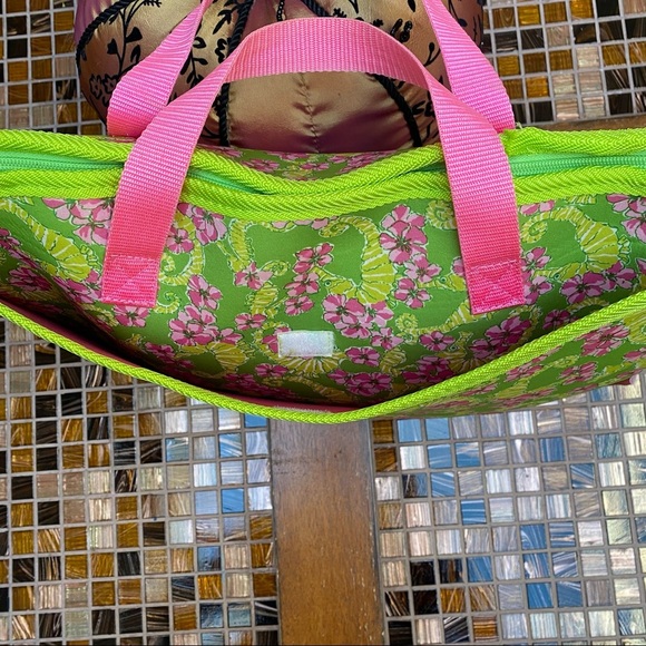 Lilly Pulitzer Laptop Case - Picture 4 of 11